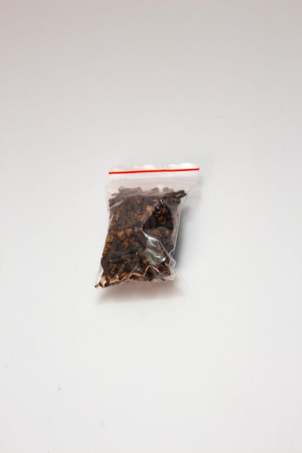 cloves Cloves